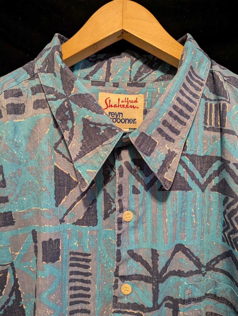 Vintage Alfred Shaheen  reyn spooner Tiki Reverse Print Hawaiian Aloha Shirt 2XL - Picture 3 of 7